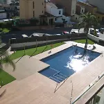 Luminoso Con Piscina Apartamento