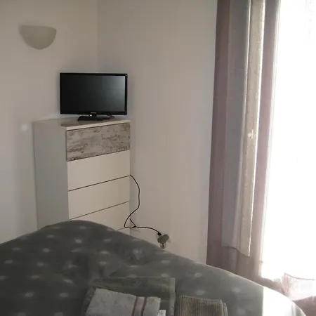 Luminoso Con Piscina